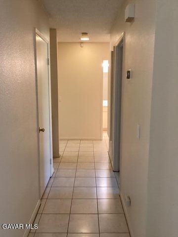 3522 W Avenue J2, Lancaster, CA 93536