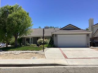 3522 W Avenue J2, Lancaster, CA 93536
