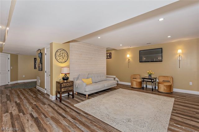 36627 Gladstone Mill Drive, North Ridgeville, OH 44039