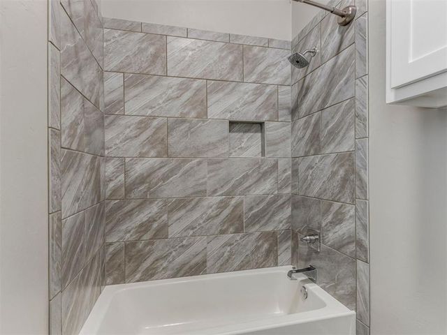 3337 Sage Brush Place, Yukon, OK 73099