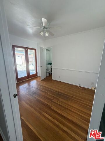 6256 S Fairfax Avenue, Los Angeles, CA 90056