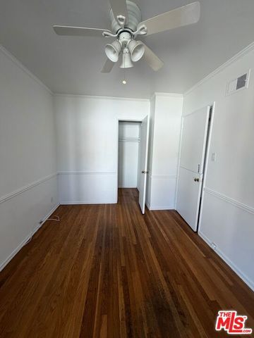 6256 S Fairfax Avenue, Los Angeles, CA 90056