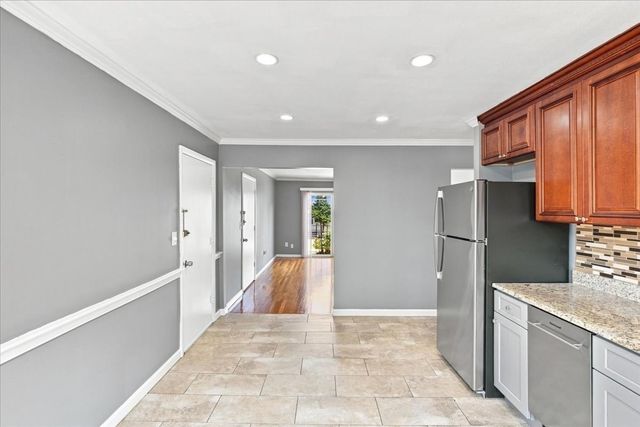 7 Endicott Street 3, Norwood, MA 02062