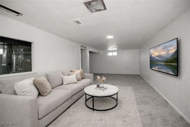 6014 Westbrook Drive, Brook Park, OH 44142