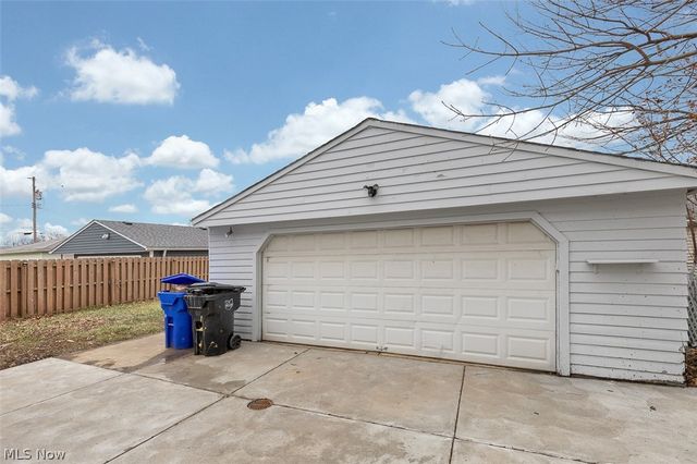 6014 Westbrook Drive, Brook Park, OH 44142