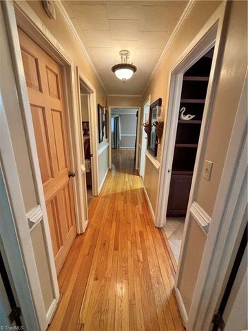 126 Lyn Avenue, Mount Airy, NC 27030