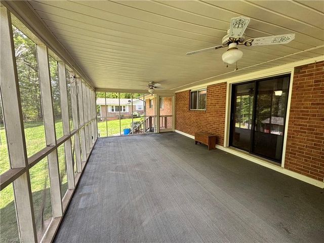 126 Lyn Avenue, Mount Airy, NC 27030