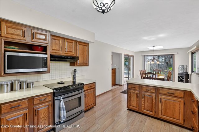 4857 Sycamore Street, Holt, MI 48842