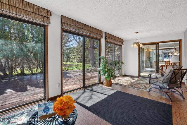 4857 Sycamore Street, Holt, MI 48842