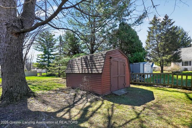 4857 Sycamore Street, Holt, MI 48842