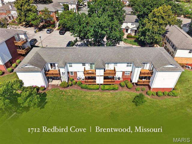 1712 Redbird Cove, Brentwood, MO 63144