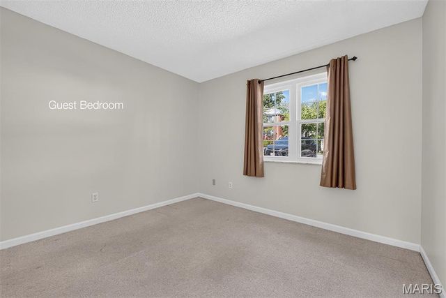 1712 Redbird Cove, Brentwood, MO 63144