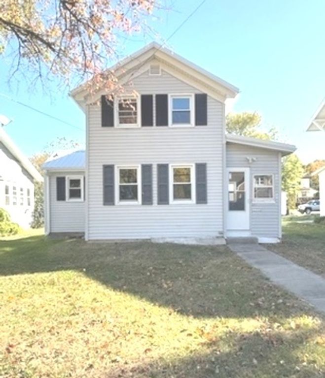 406 S Division Avenue, Polo, IL 61064