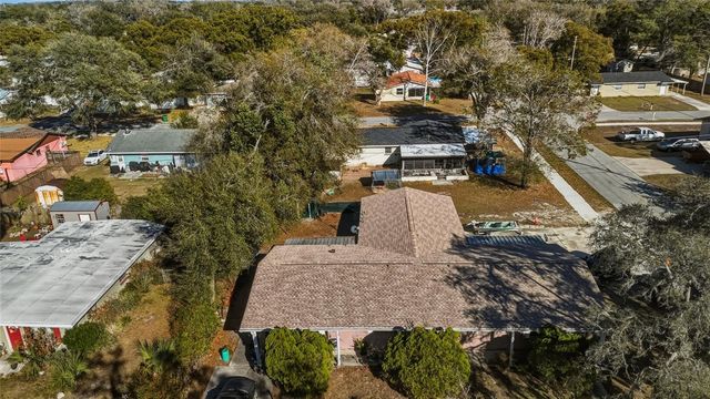 6112 & 6116 9TH STREET, Zephyrhills, FL 33542