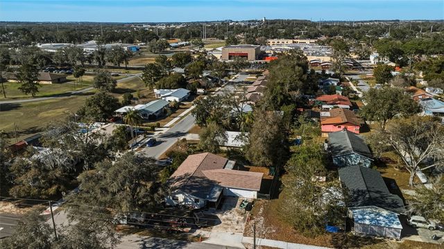 6112 & 6116 9TH STREET, Zephyrhills, FL 33542