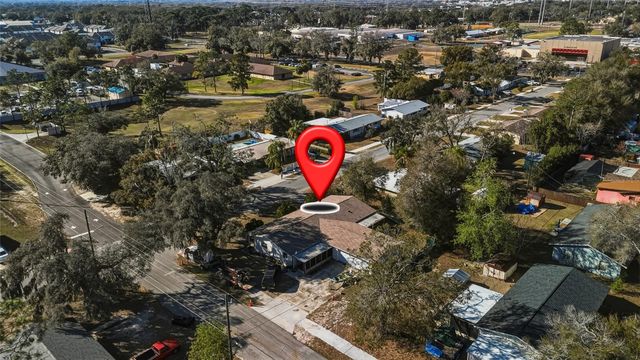 6112 & 6116 9TH STREET, Zephyrhills, FL 33542