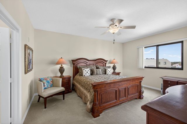 370 Golfview Road 503, North Palm Beach, FL 33408