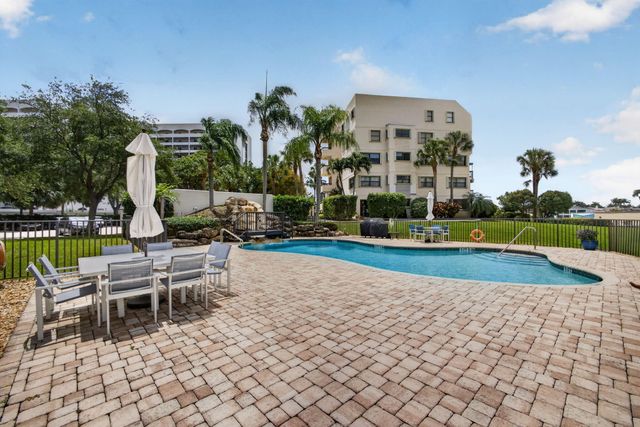 370 Golfview Road 503, North Palm Beach, FL 33408