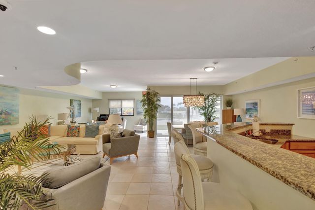 370 Golfview Road 503, North Palm Beach, FL 33408