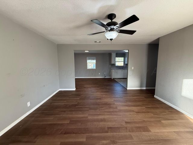 2426 REDWOOD Street, Amarillo, TX 79107