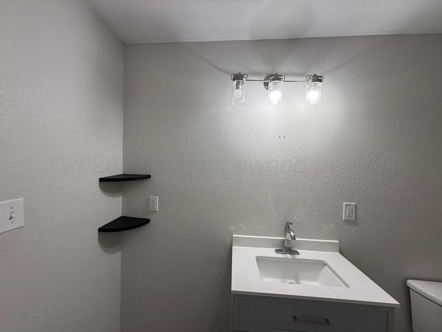 2426 REDWOOD Street, Amarillo, TX 79107