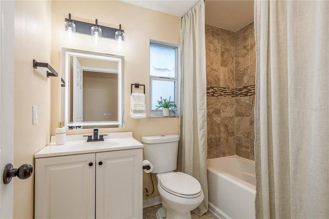 2541 60TH AVENUE S, St Petersburg, FL 33712