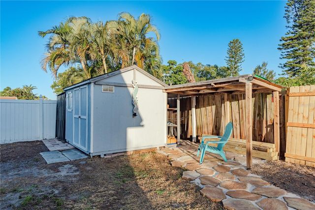 2541 60TH AVENUE S, St Petersburg, FL 33712