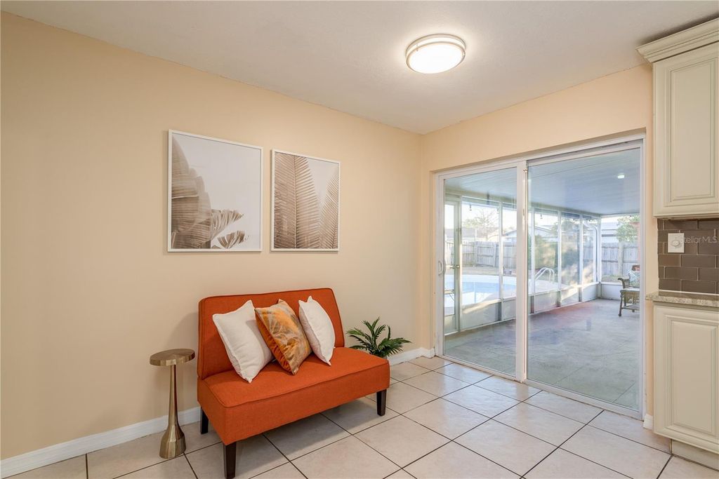 Image 15 of property listing at 2541 60TH AVENUE S, St Petersburg, FL 33712