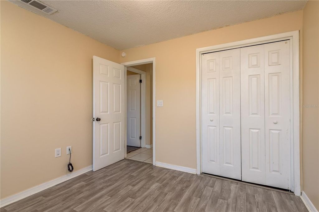 Image 23 of property listing at 2541 60TH AVENUE S, St Petersburg, FL 33712