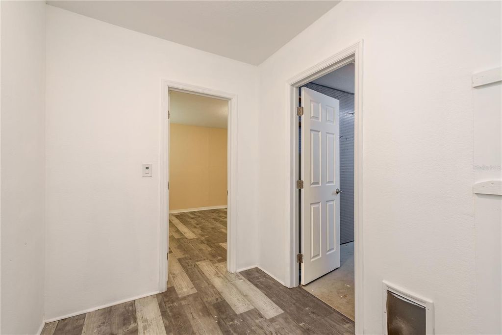 Image 28 of property listing at 2541 60TH AVENUE S, St Petersburg, FL 33712