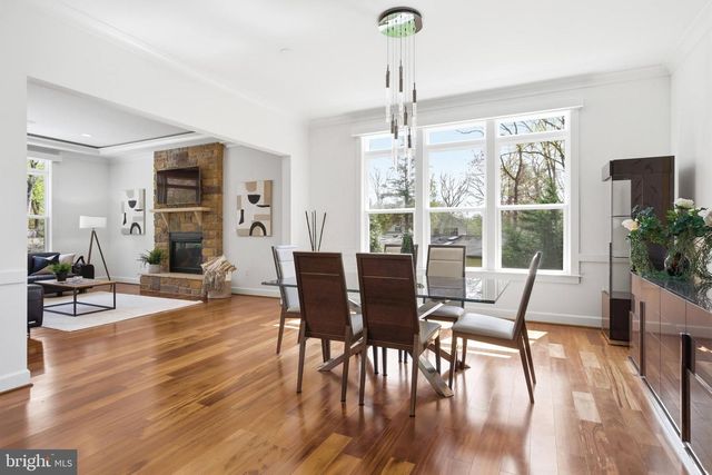 3529 BARKLEY DR, Fairfax, VA 22031