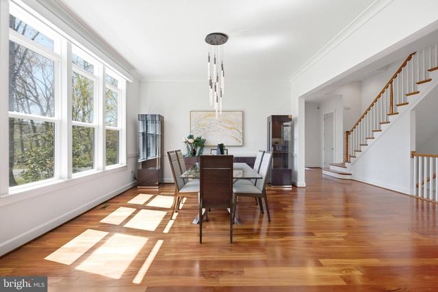 3529 BARKLEY DR, Fairfax, VA 22031