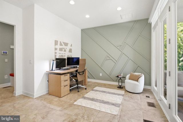 3529 BARKLEY DR, Fairfax, VA 22031