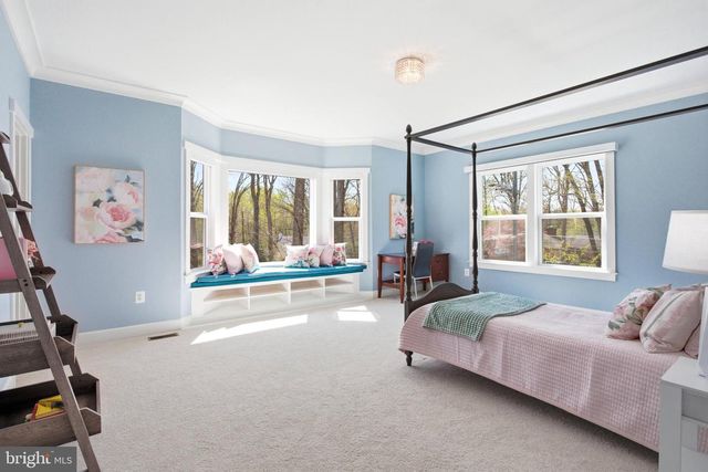3529 BARKLEY DR, Fairfax, VA 22031