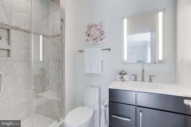 3529 BARKLEY DR, Fairfax, VA 22031