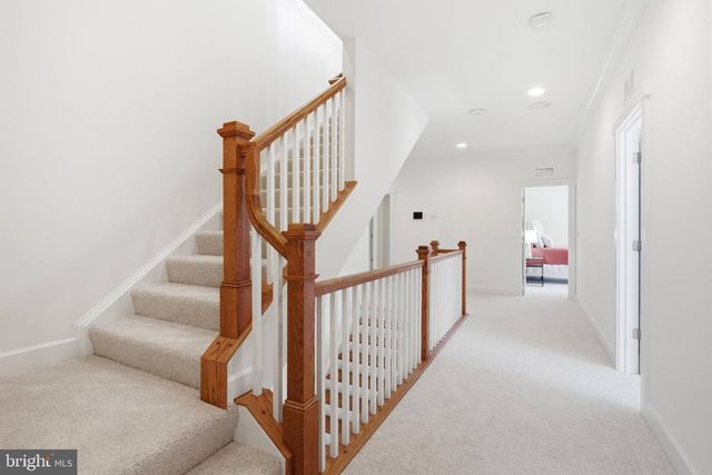 3529 BARKLEY DR, Fairfax, VA 22031