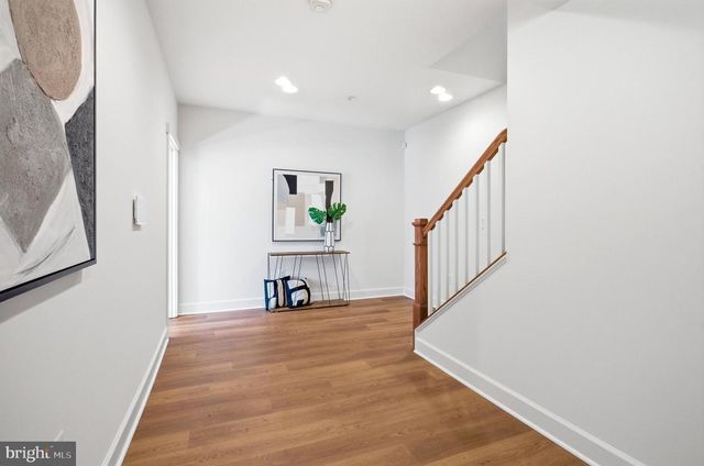 3529 BARKLEY DR, Fairfax, VA 22031