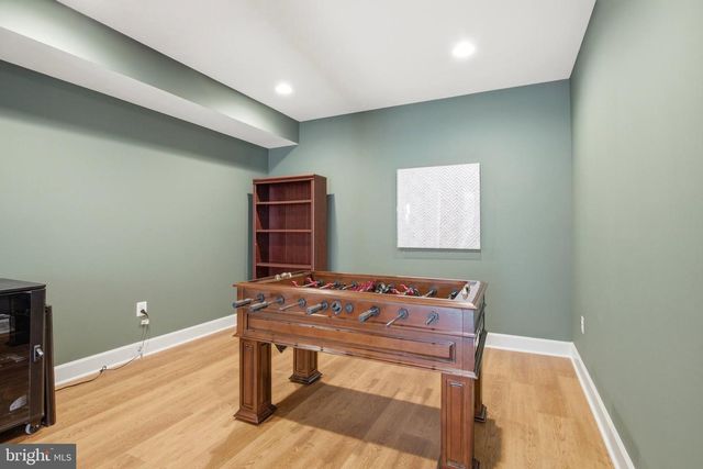 3529 BARKLEY DR, Fairfax, VA 22031