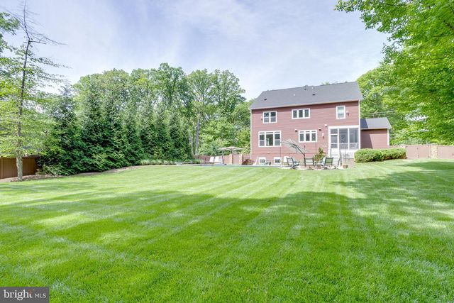 3529 BARKLEY DR, Fairfax, VA 22031