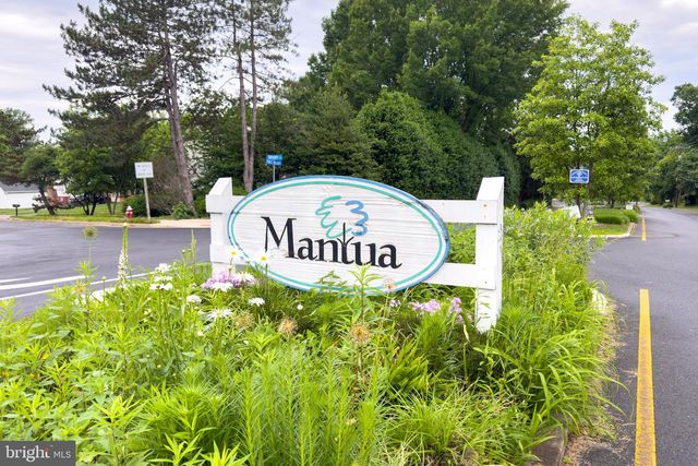3529 BARKLEY DR, Fairfax, VA 22031