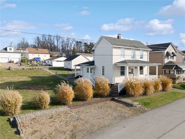 1908 Walnut Dr, Derry Twp, PA 15650