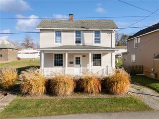 1908 Walnut Dr, Derry Twp, PA 15650