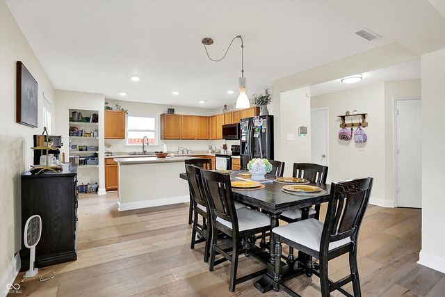 1296 White Birch Lane, Greenfield, IN 46140