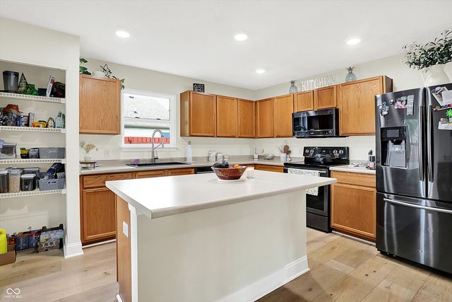 1296 White Birch Lane, Greenfield, IN 46140
