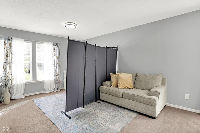 1296 White Birch Lane, Greenfield, IN 46140