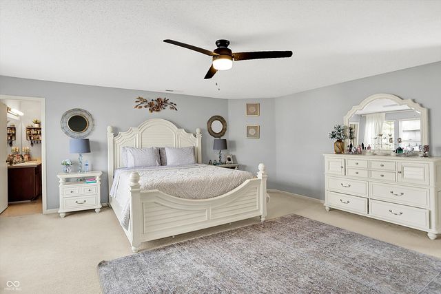 1296 White Birch Lane, Greenfield, IN 46140