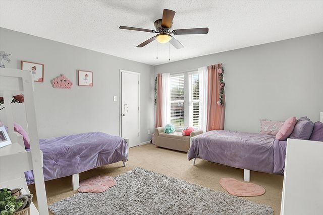 1296 White Birch Lane, Greenfield, IN 46140
