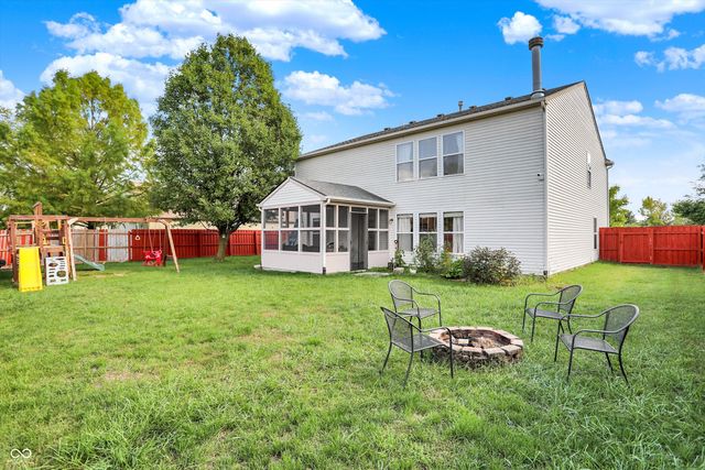 1296 White Birch Lane, Greenfield, IN 46140