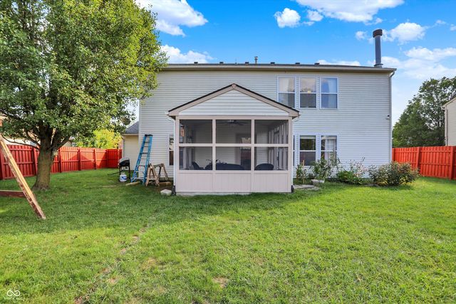 1296 White Birch Lane, Greenfield, IN 46140