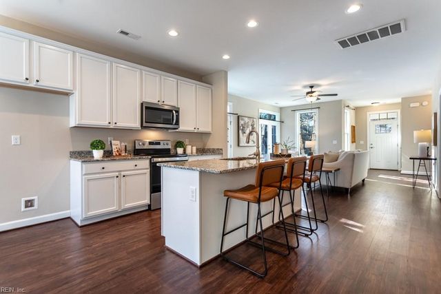 200 Durham ST, Smithfield, VA 23430